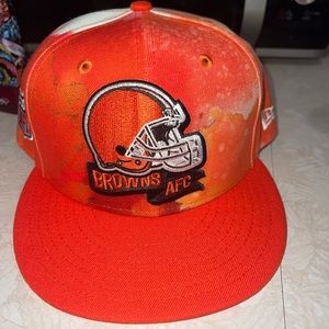 Cleveland Browns on field hat New without tags